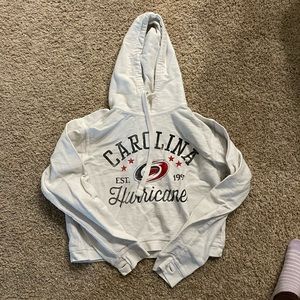Carolina hurricanes white cropped hoodie!